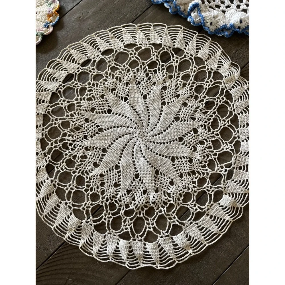 Vintage Handmade Crochet Doilies and Rose Pot Holder Set White Pink Green Blue